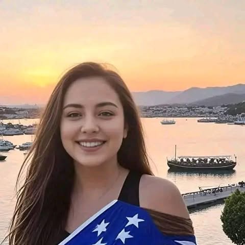 Ashley N. avatar